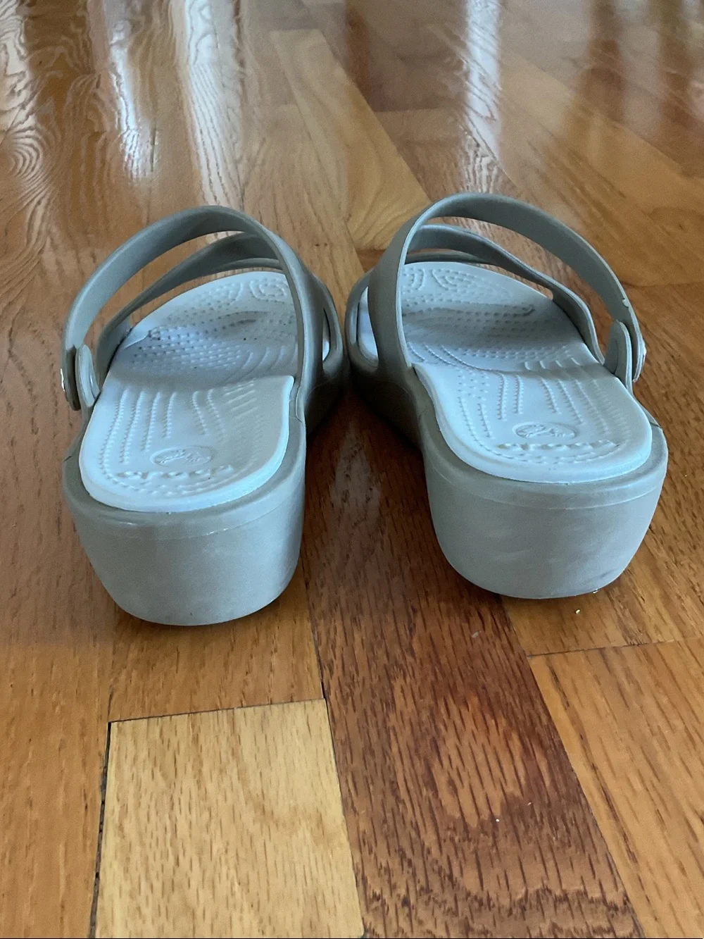 CROCS Women's Light Gray Wedge Sandals